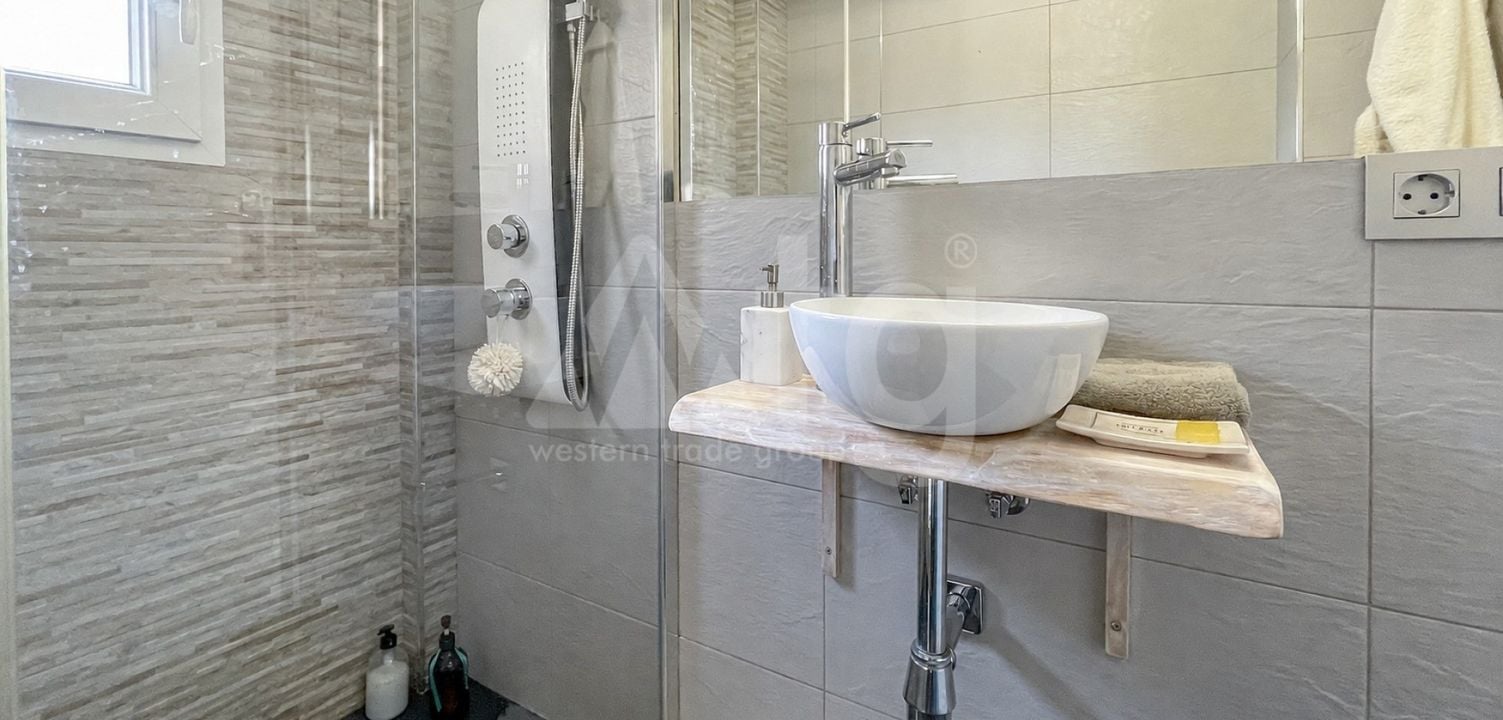 2 bedroom Townhouse in Torrevieja - MVR158447 - Photo - 21