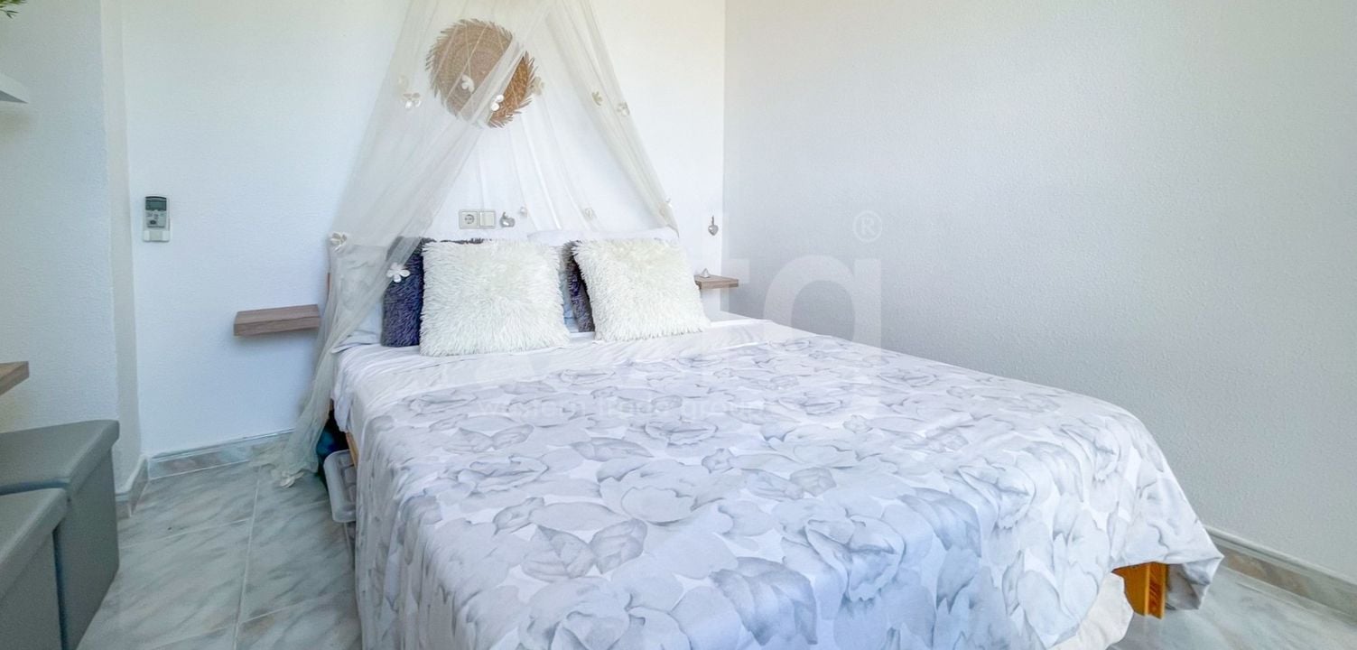2 bedroom Townhouse in Torrevieja - MVR158447 - Photo - 18