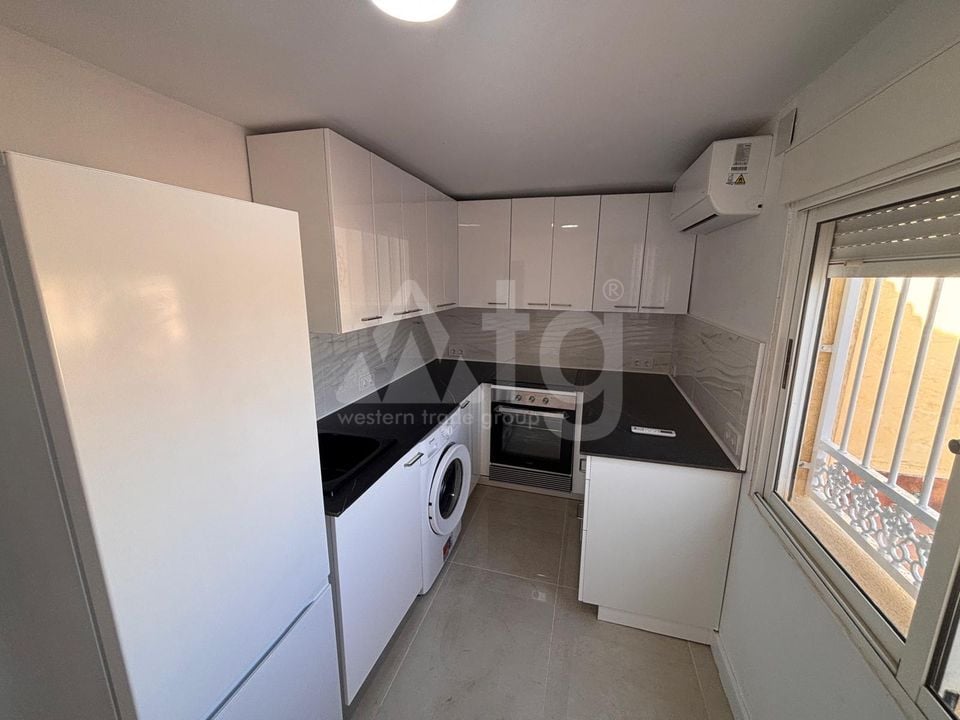 2 bedroom Bungalow in Torrevieja - HRE158456 - Photo - 6