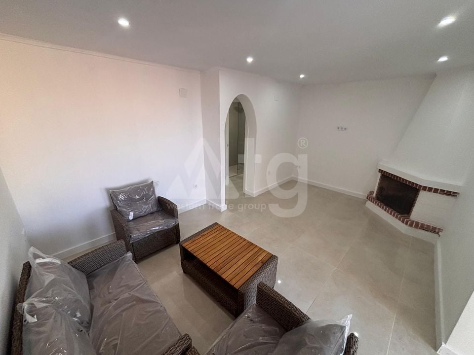 2 bedroom Bungalow in Torrevieja - HRE158456 - Photo - 4