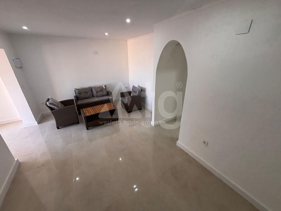2 bedroom Bungalow in Torrevieja - HRE158456 - Photo - 3