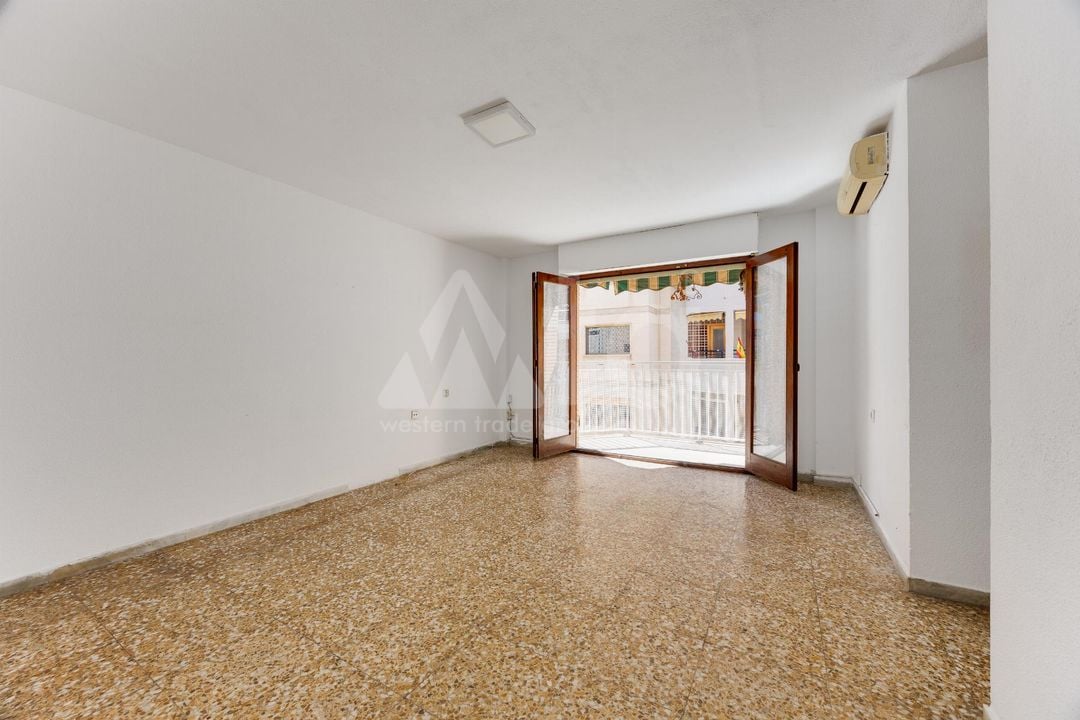 3 bedroom Apartment in Torrevieja - TIM158601 - Photo - 2