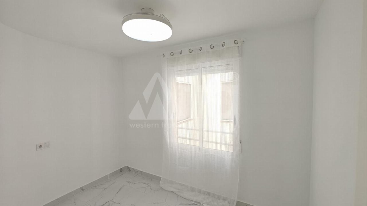 3 bedroom Apartment in Torrevieja - TIM158603 - Photo - 12