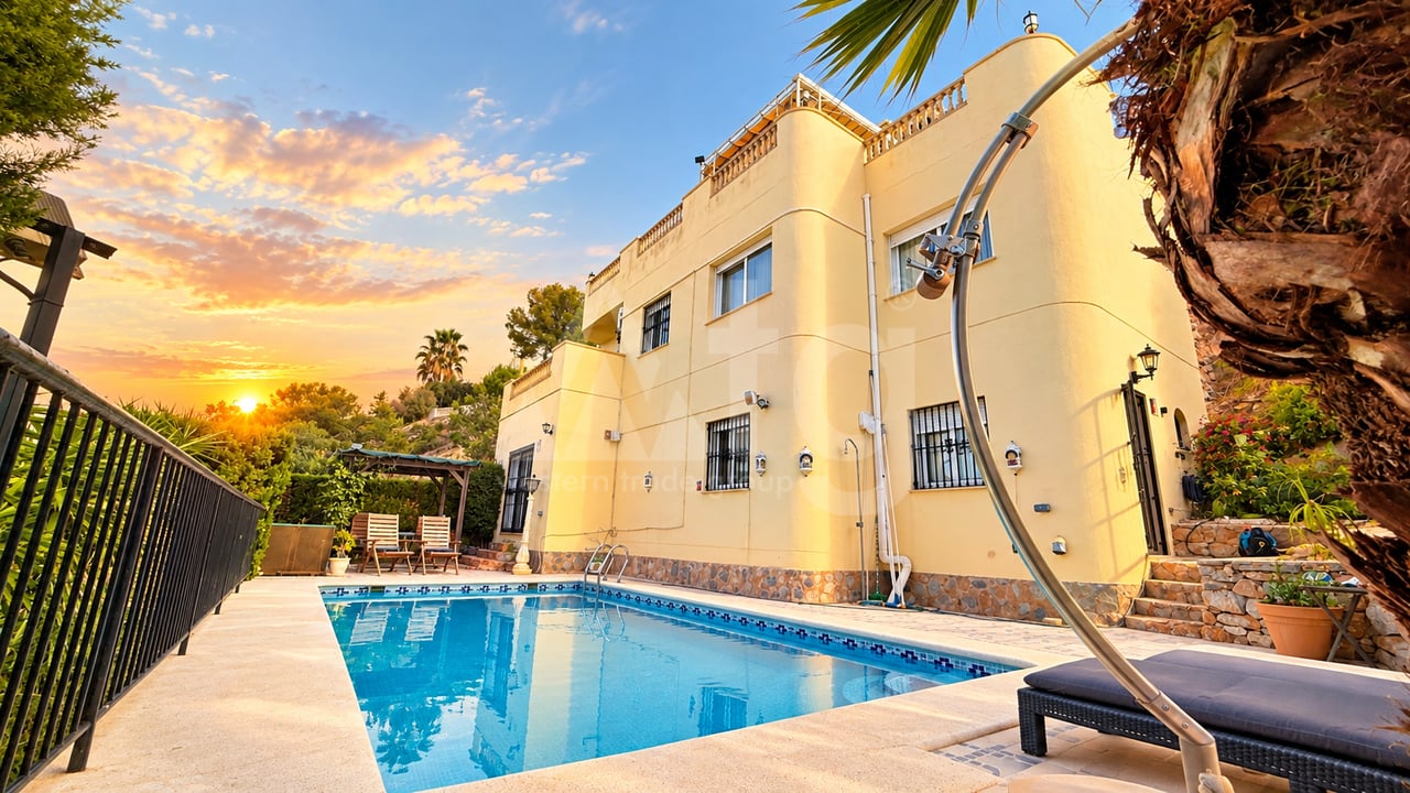 5 bedroom Villa in Villamartin - TIM158604 - Photo - 2