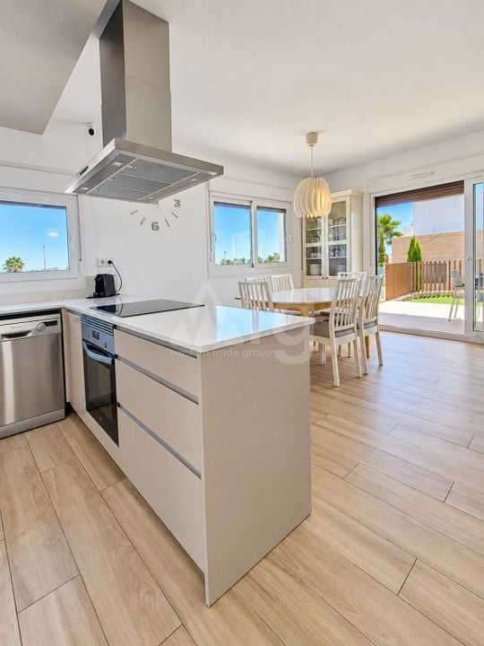 3 bedroom Apartment in Vistabella - SID158683 - Photo - 8
