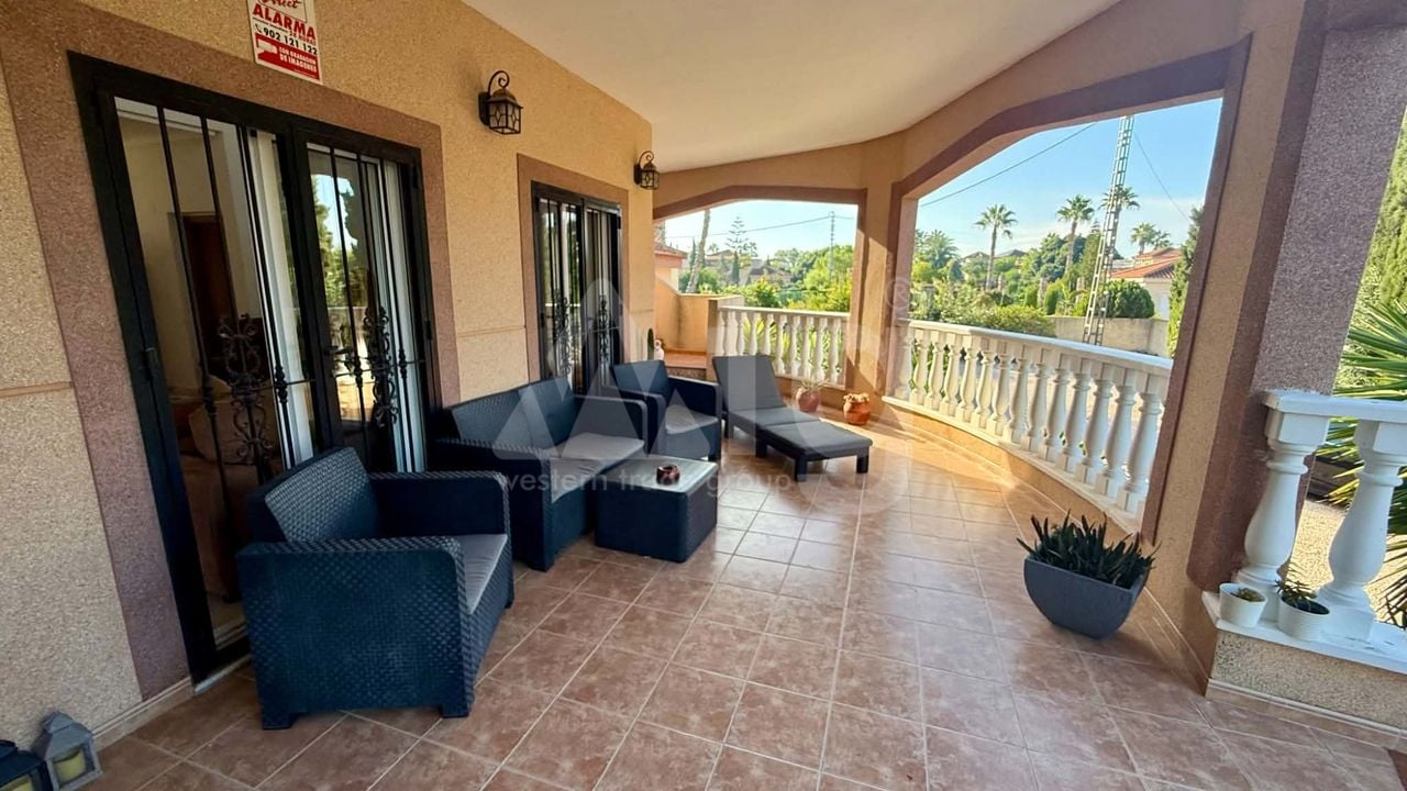 4 bedroom Villa in Catral - JLM158727 - Photo - 3