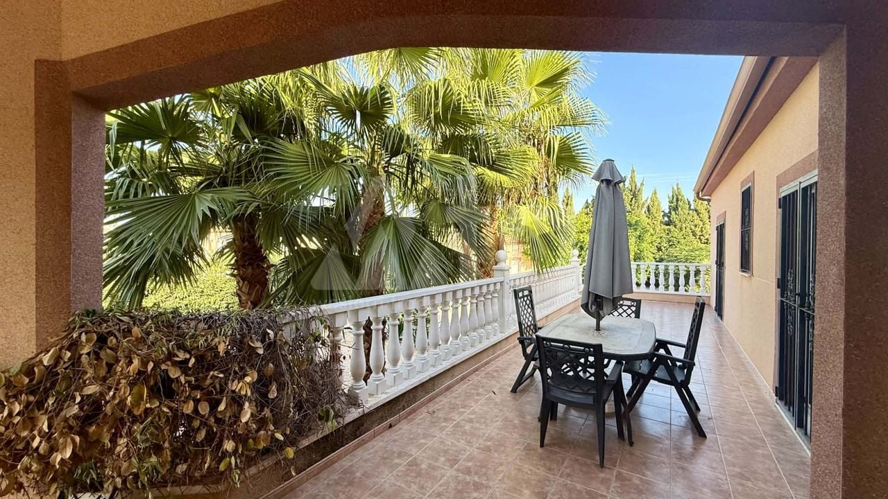 4 bedroom Villa in Catral - JLM158727 - Photo - 4
