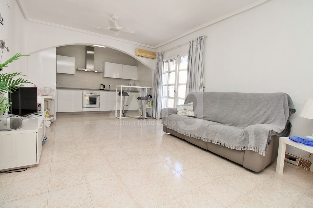 4 bedroom Villa in Villamartin - VC158735 - Photo - 7