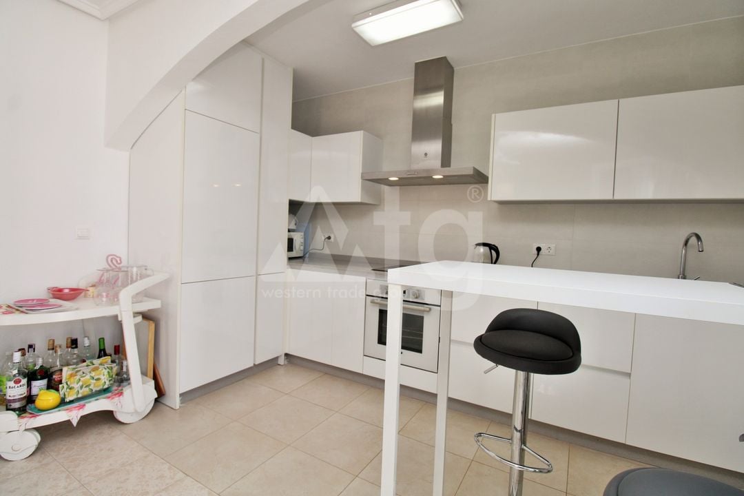 4 bedroom Villa in Villamartin - VC158735 - Photo - 10