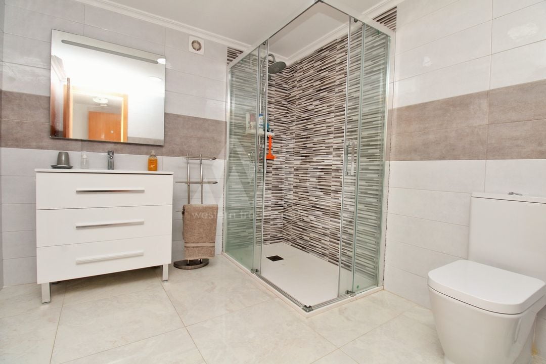 4 bedroom Villa in Villamartin - VC158735 - Photo - 22