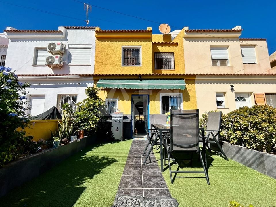 3 bedroom Townhouse in Torrevieja - SLI158917 - Photo - 1