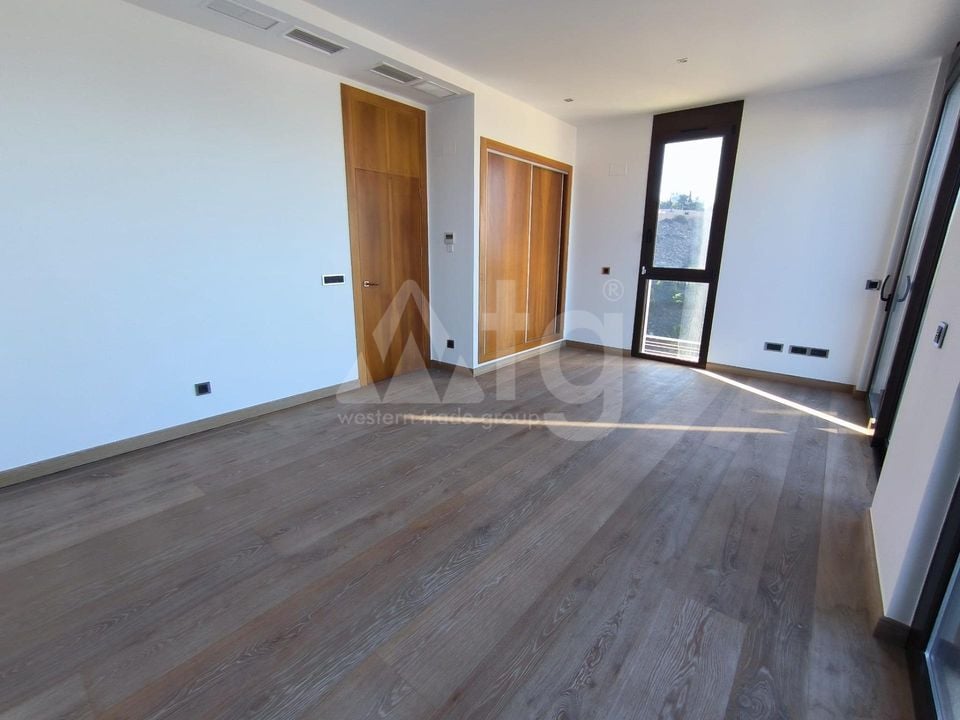 4 bedroom Villa in Benidorm - SSL158919 - Photo - 18