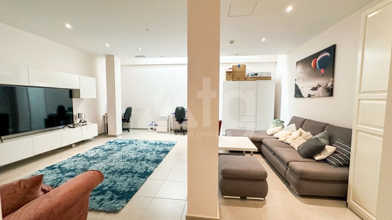 5 bedroom Villa in Torrevieja - RCJ158920 - Photo - 25
