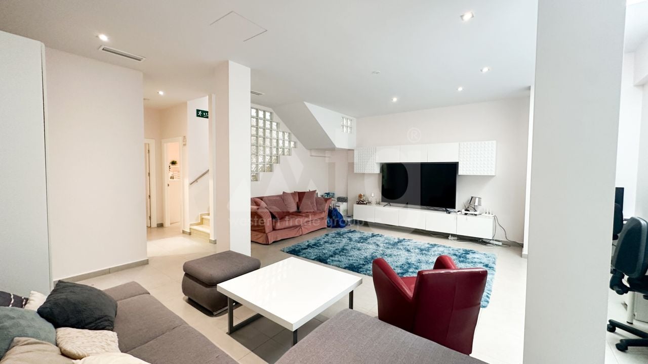 5 bedroom Villa in Torrevieja - RCJ158920 - Photo - 23