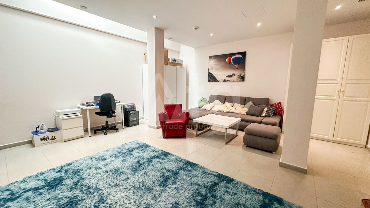 5 bedroom Villa in Torrevieja - RCJ158920 - Photo - 24