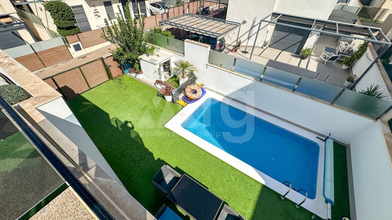5 bedroom Villa in Torrevieja - RCJ158920 - Photo - 33