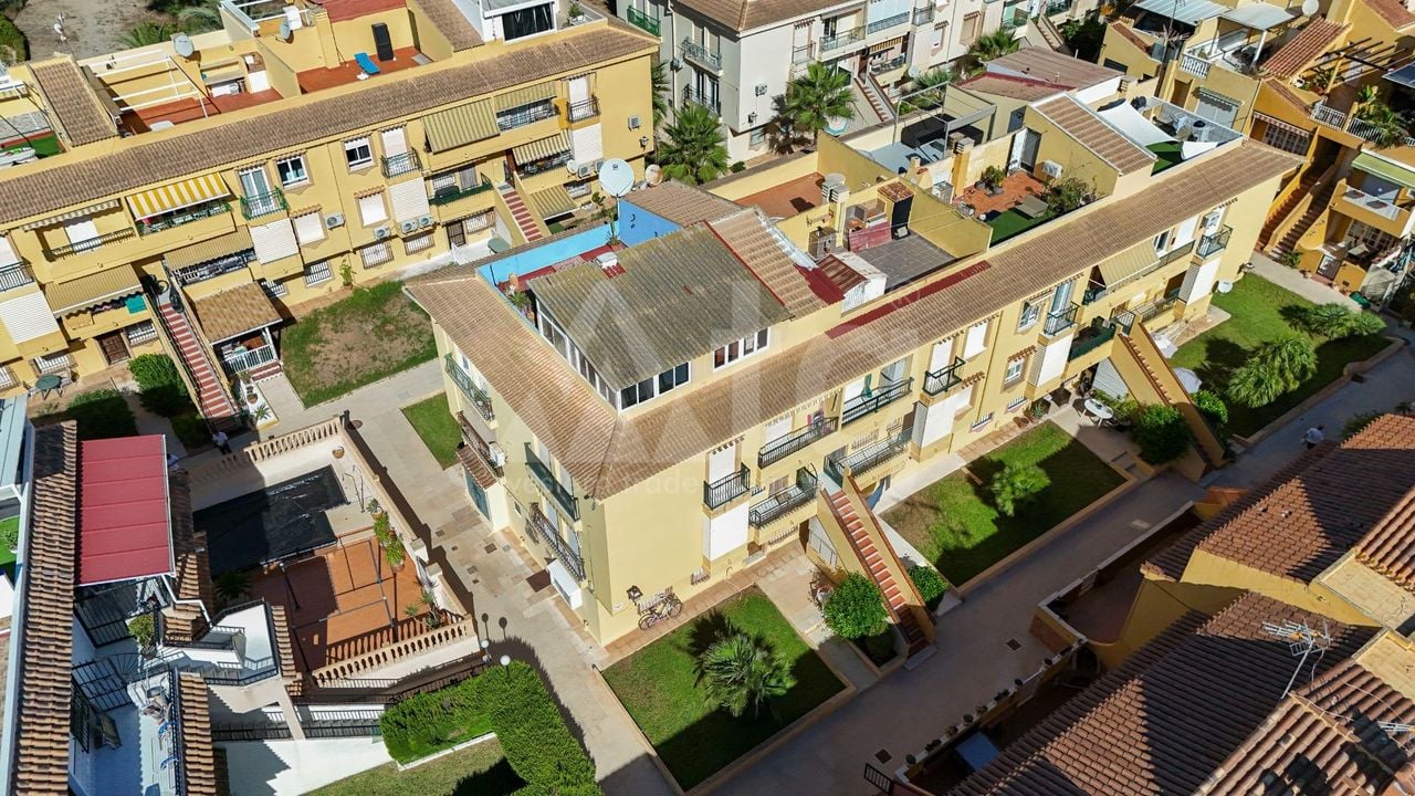 3 bedroom Penthouse in Torrevieja - PPS158967 - Photo - 1