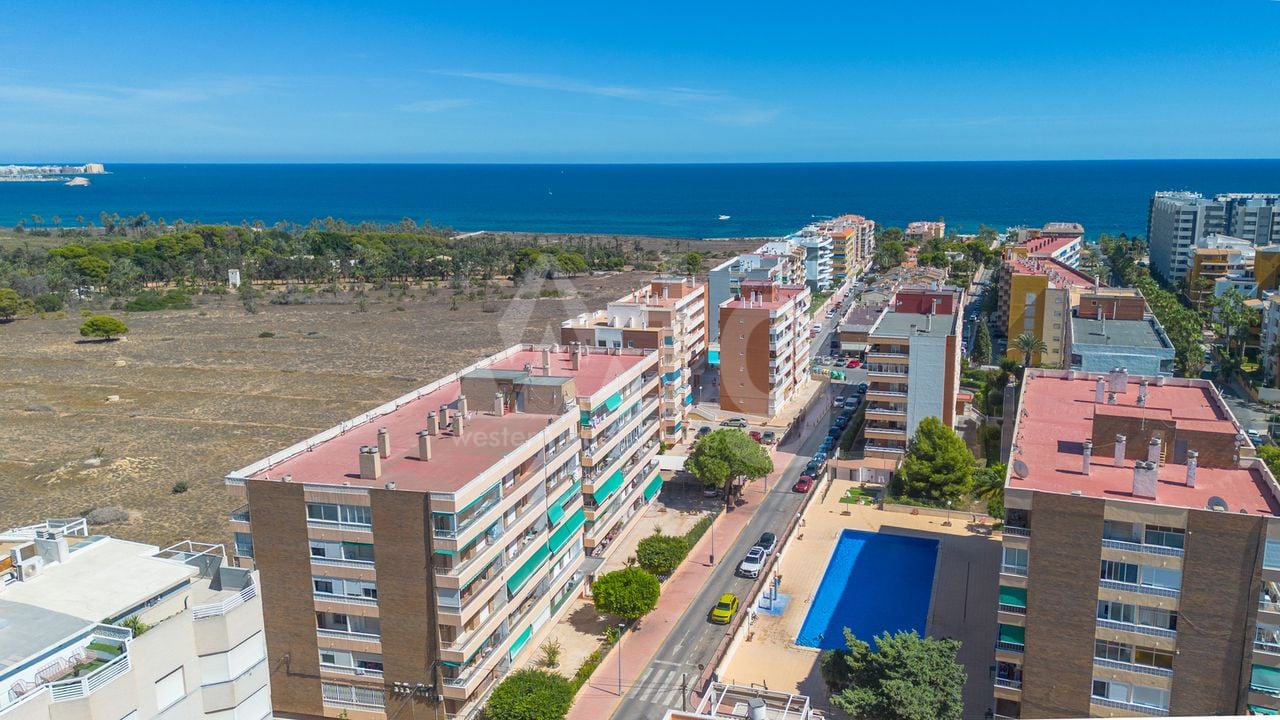 2 bedroom Apartment in Torrevieja - B159235 - Photo - 20