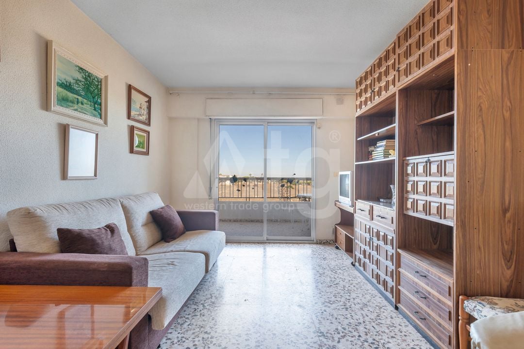 2 bedroom Apartment in Torrevieja - B159235 - Photo - 3