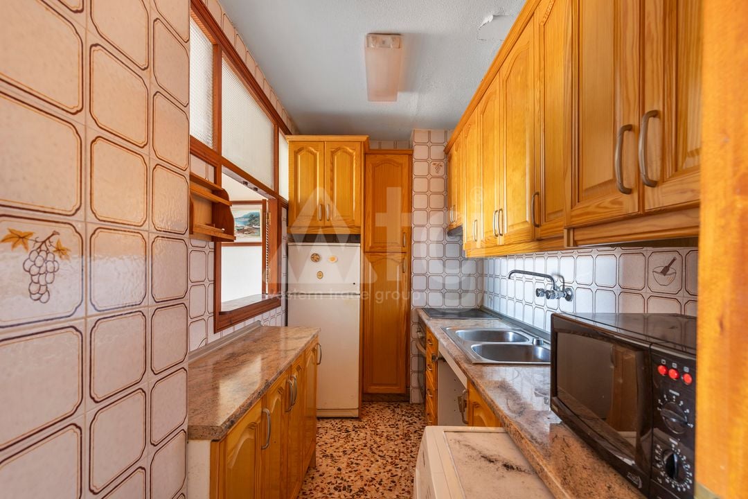 2 bedroom Apartment in Torrevieja - B159235 - Photo - 5