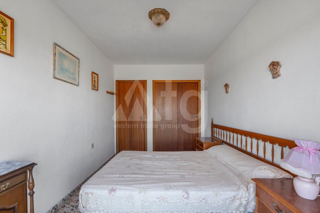 2 bedroom Apartment in Torrevieja - B159235 - Photo - 8