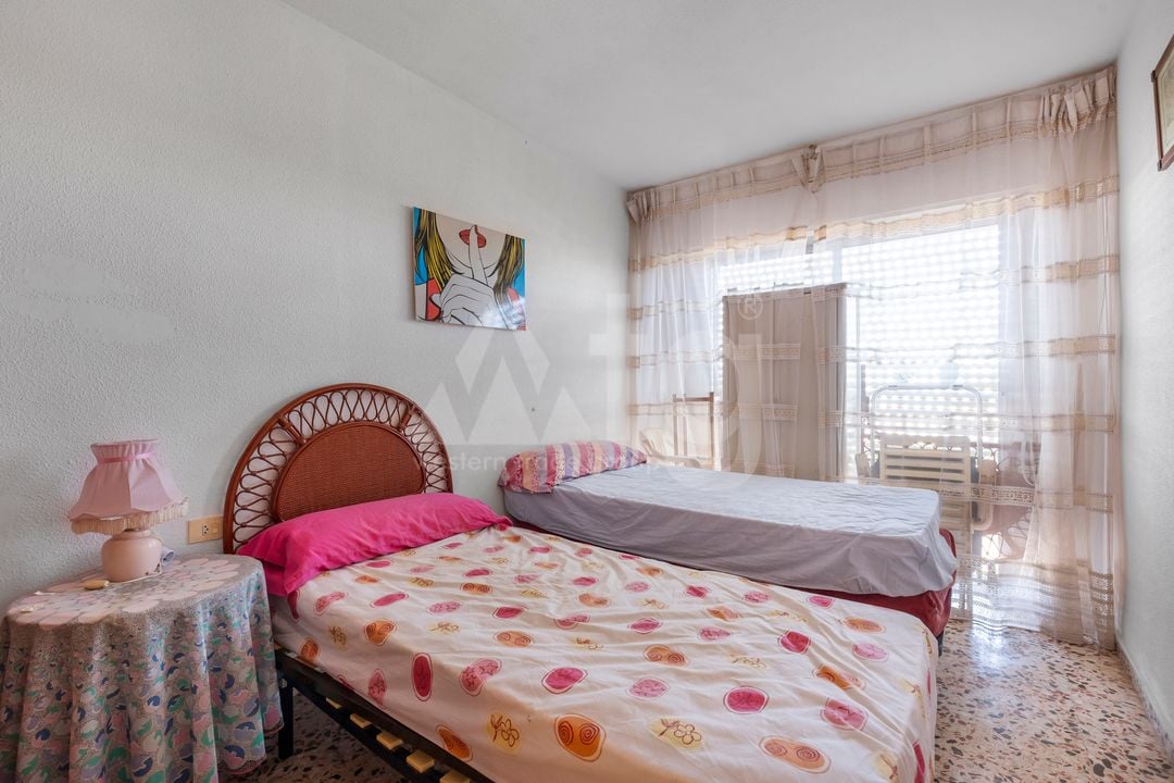 2 bedroom Apartment in Torrevieja - B159235 - Photo - 9