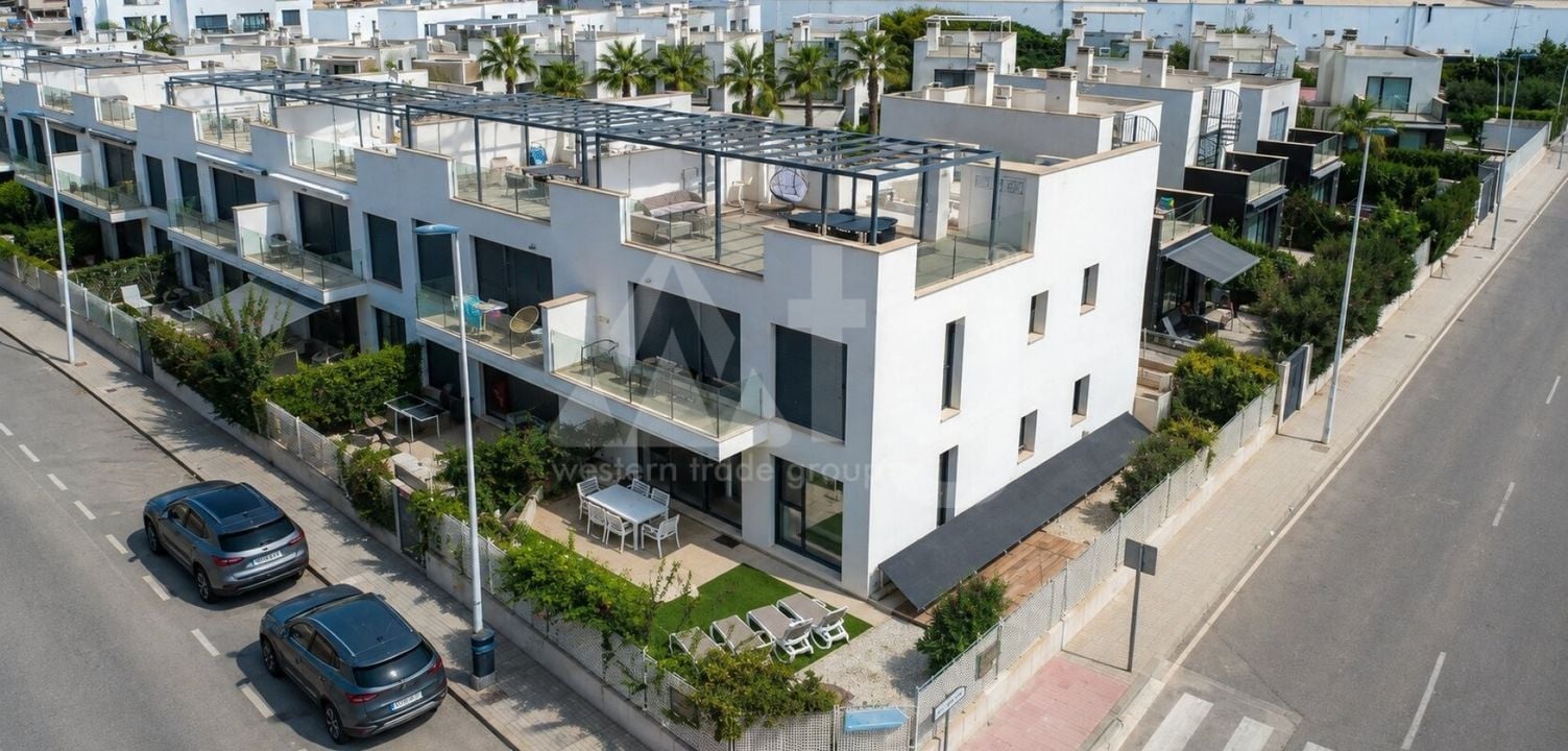 Appartement de 3 chambres à Punta Prima - MVR159273 - Photo - 1