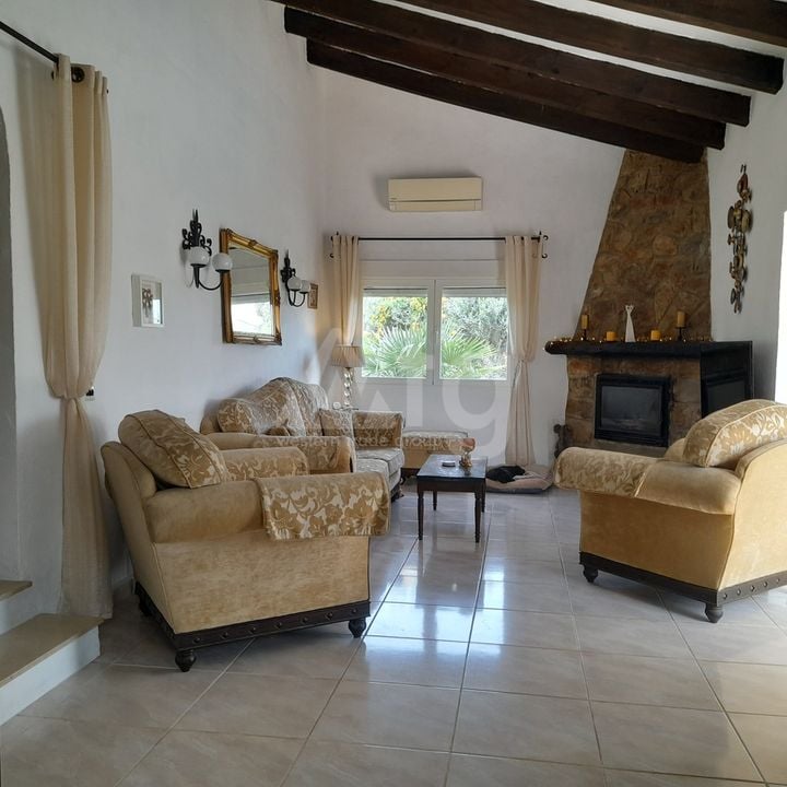 6 bedroom Villa in Orba - TPT159331 - Photo - 4