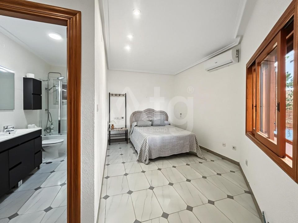 7 Schlafzimmer Villa in Dehesa de Campoamor - URE159615 - Foto - 11