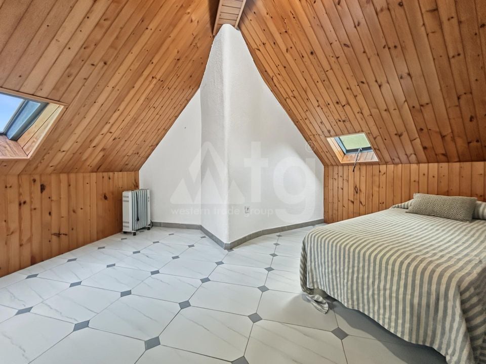 7 Schlafzimmer Villa in Dehesa de Campoamor - URE159615 - Foto - 17