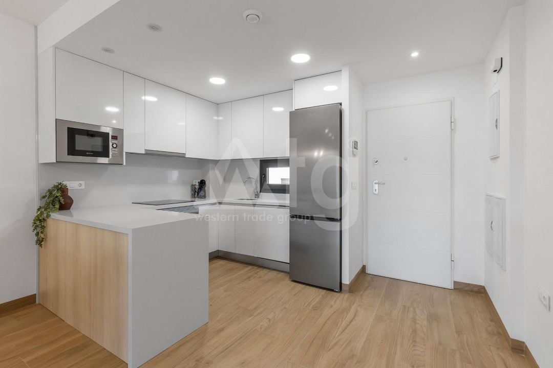 2 bedroom Bungalow in Torrevieja - ERD159687 - Photo - 9