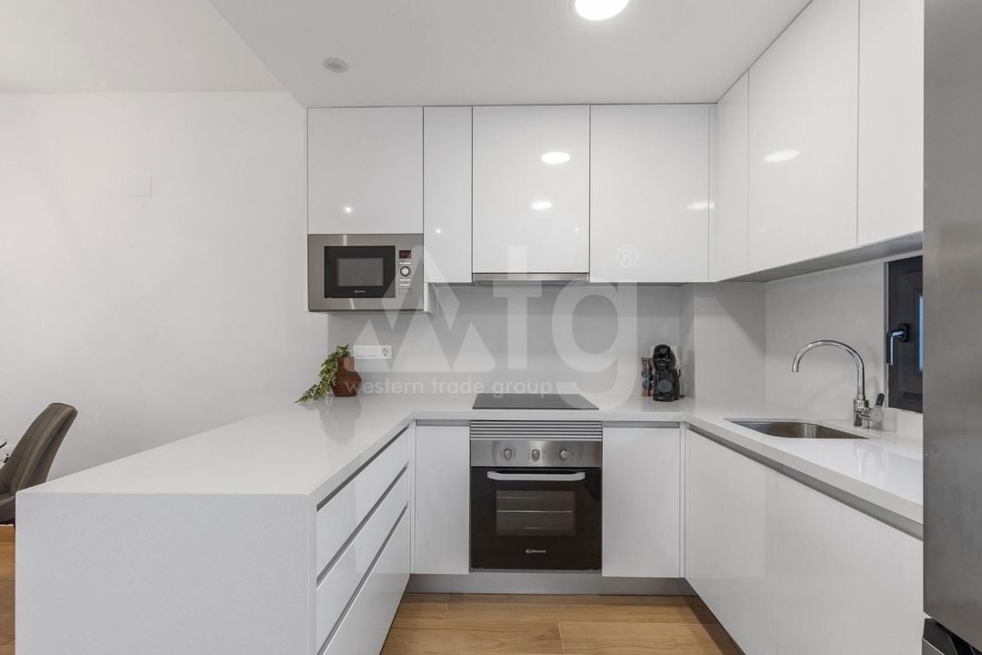 2 bedroom Bungalow in Torrevieja - ERD159687 - Photo - 11