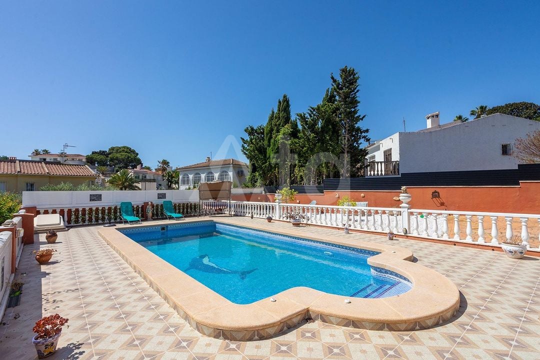 4 bedroom Villa in Los Balcones - ERD159690 - Photo - 2