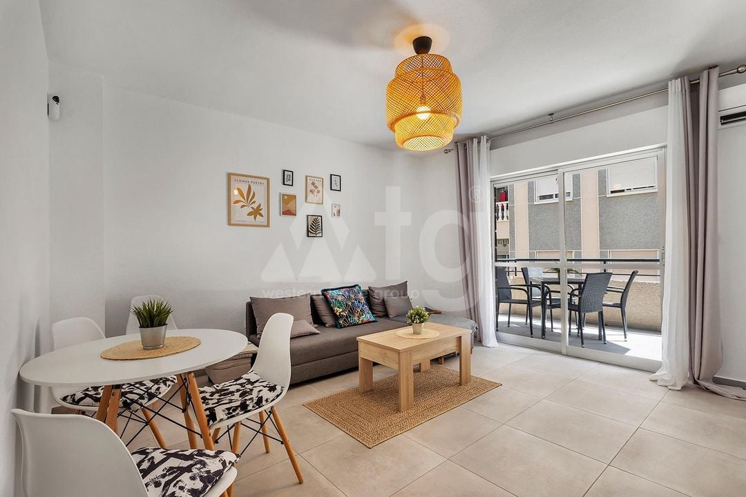 3 bedroom Apartment in Torrevieja - ERD159692 - Photo - 1