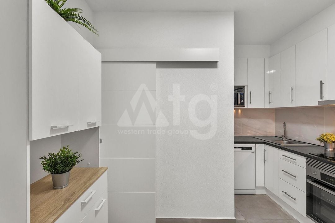 3 bedroom Apartment in Torrevieja - ERD159692 - Photo - 10