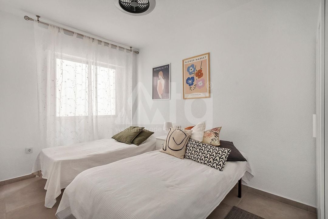 3 bedroom Apartment in Torrevieja - ERD159692 - Photo - 16