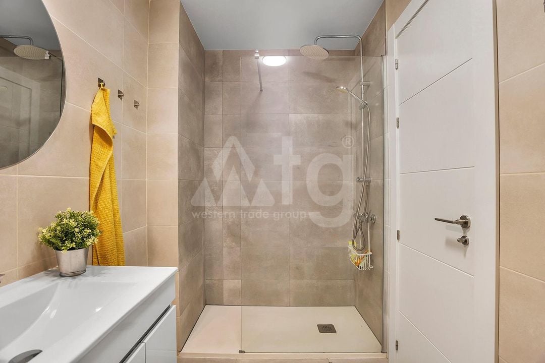 3 bedroom Apartment in Torrevieja - ERD159692 - Photo - 25
