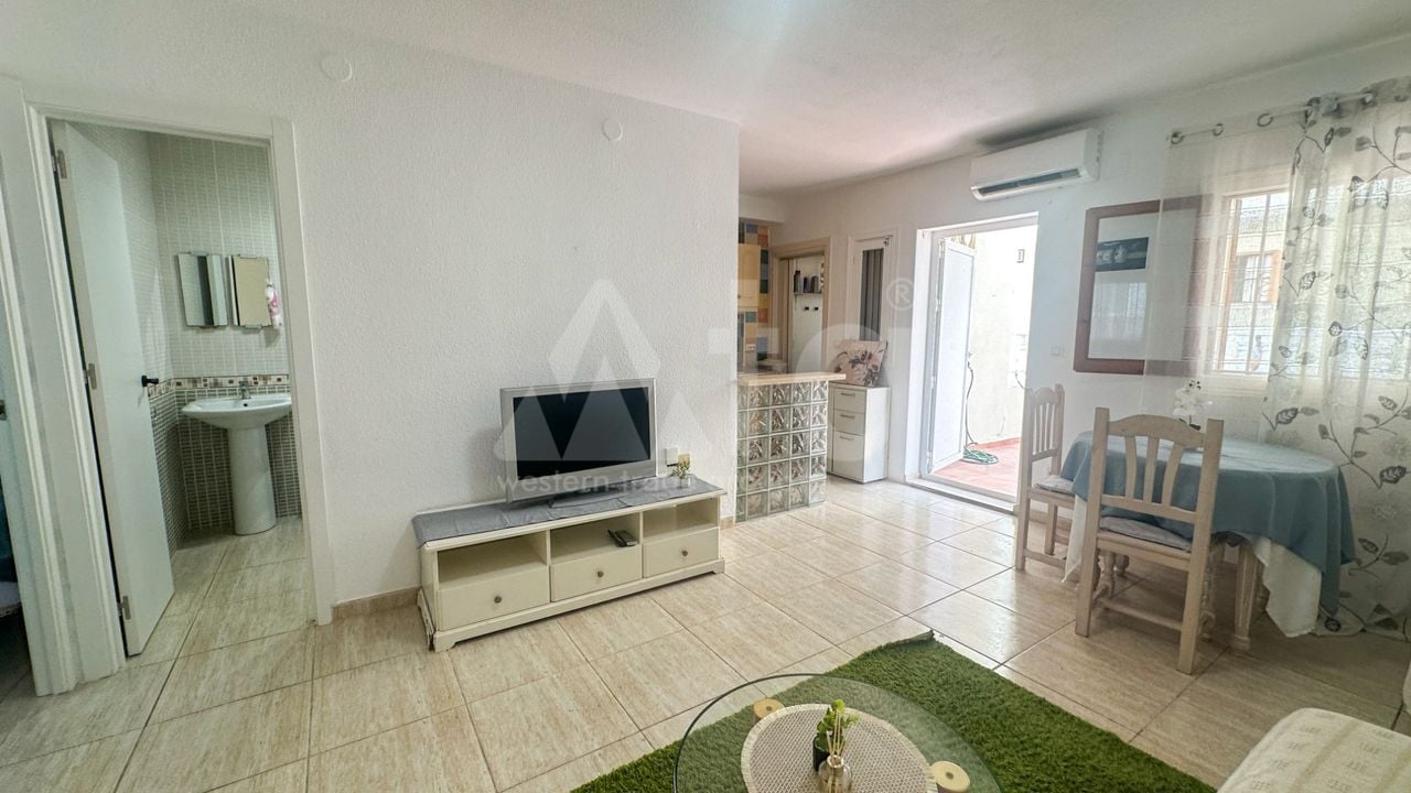 Apartament cu 2 dormitoare în La Zenia - RCJ159801 - Imagini - 8
