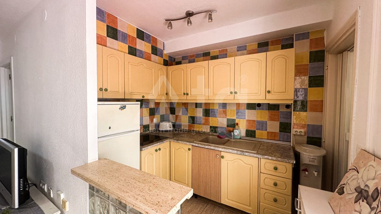 Apartament cu 2 dormitoare în La Zenia - RCJ159801 - Imagini - 9
