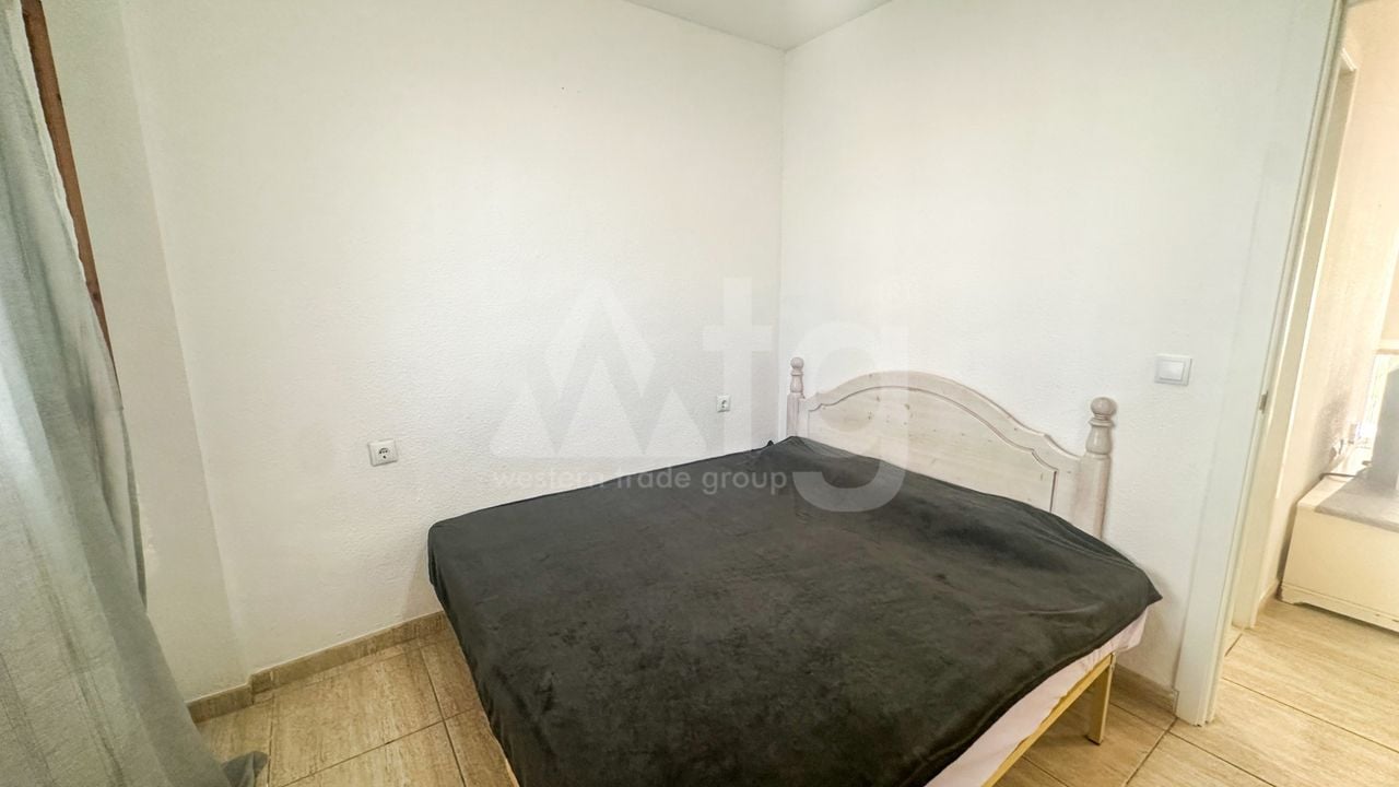 Apartament cu 2 dormitoare în La Zenia - RCJ159801 - Imagini - 12