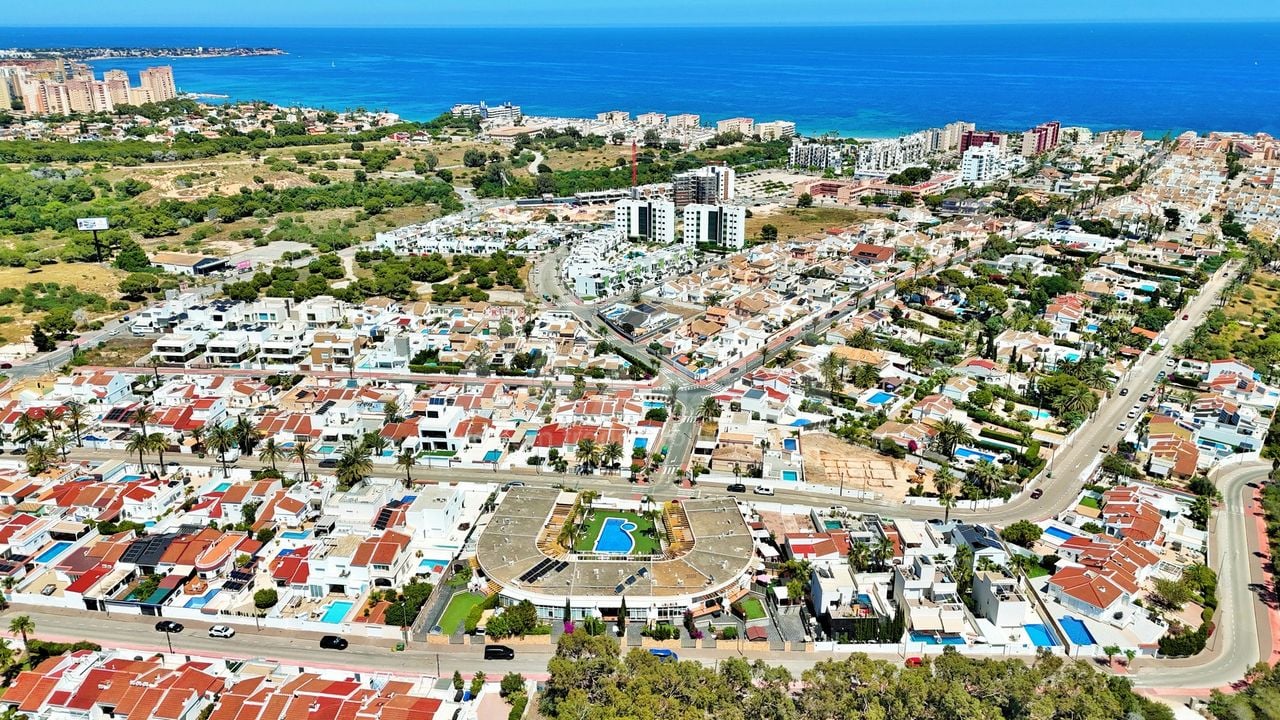 3 bedroom Villa in Mil Palmeras - VC159852 - Photo - 31