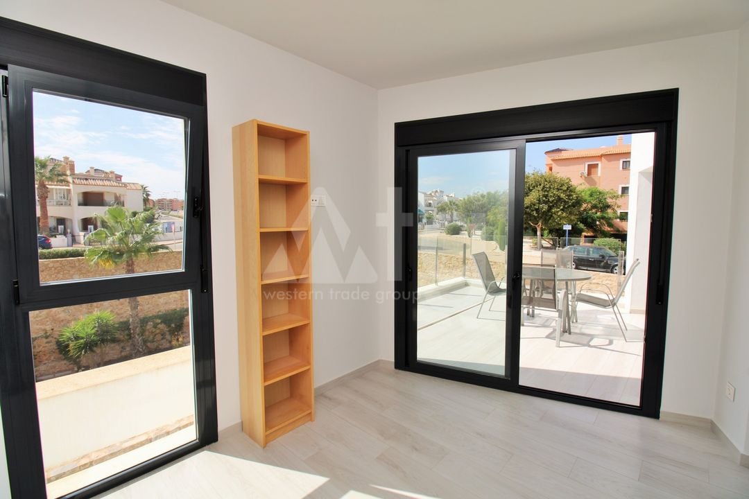 3 bedroom Penthouse in Villamartin - VC159853 - Photo - 19