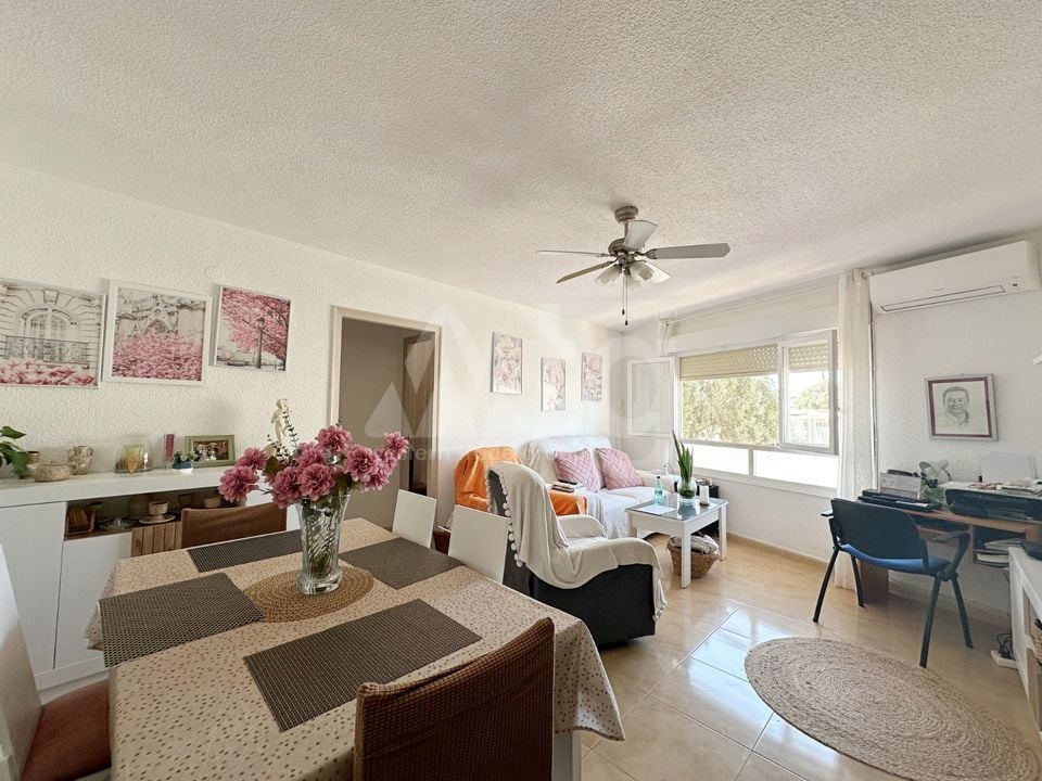 3 bedroom Apartment in Torrevieja - CI160103 - Photo - 2