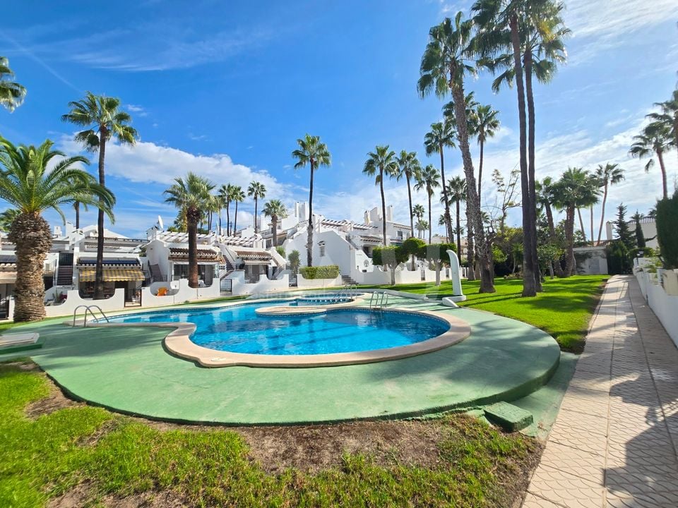 2 bedroom Townhouse in Villamartin - DSR160138 - Photo - 24