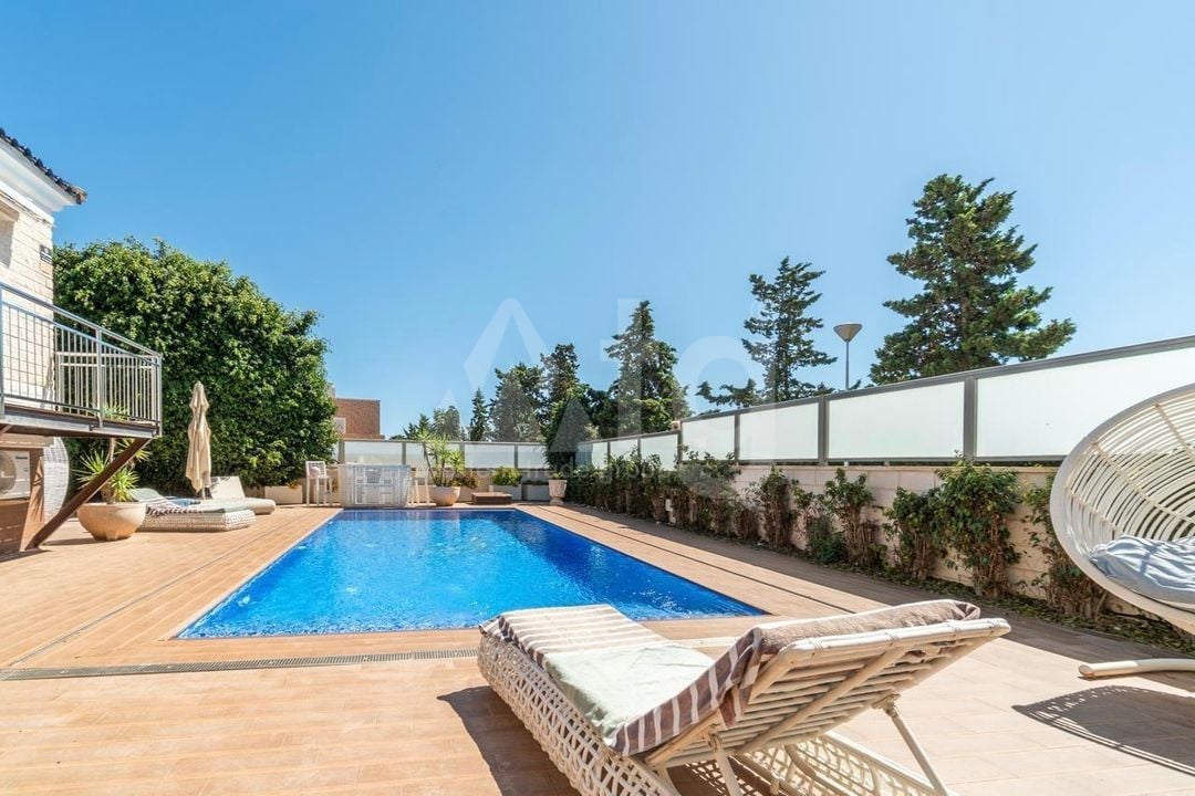 5 bedroom Villa in La Mata - RPF160191 - Photo - 2