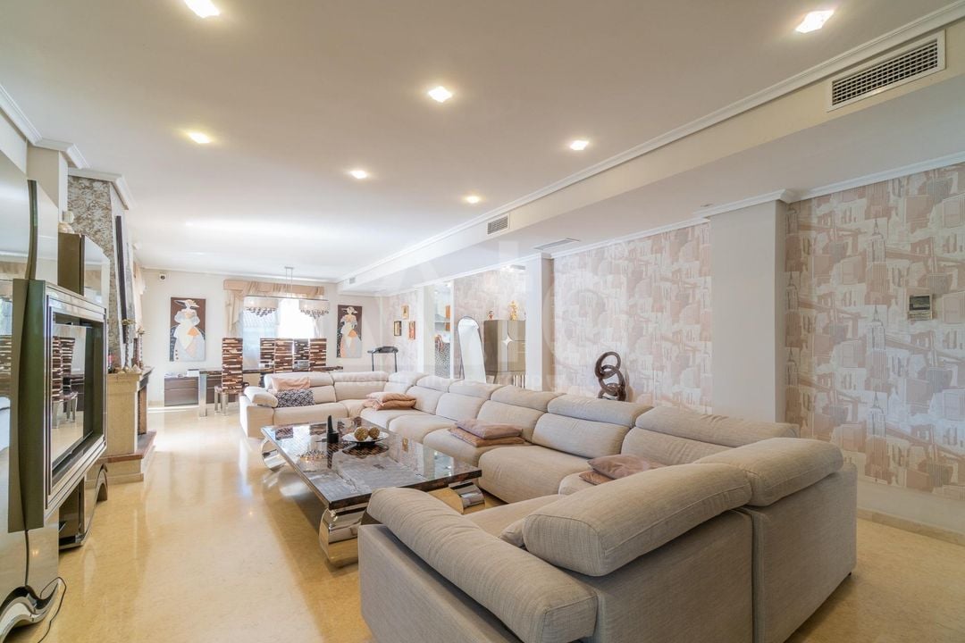5 bedroom Villa in La Mata - RPF160191 - Photo - 4