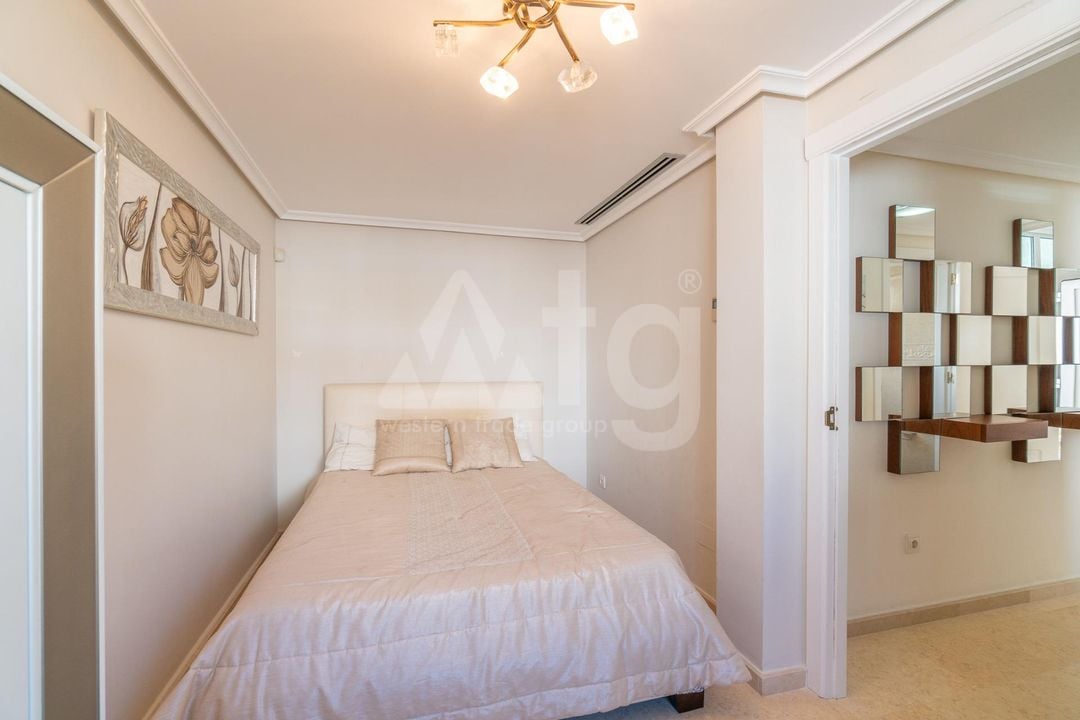 5 bedroom Villa in La Mata - RPF160191 - Photo - 19