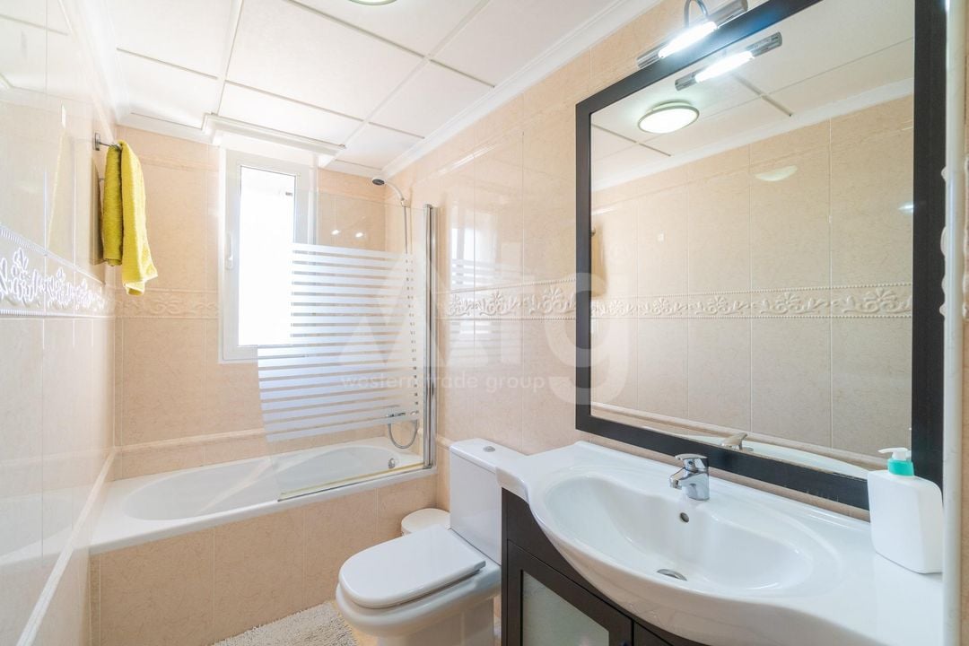 5 bedroom Villa in La Mata - RPF160191 - Photo - 22