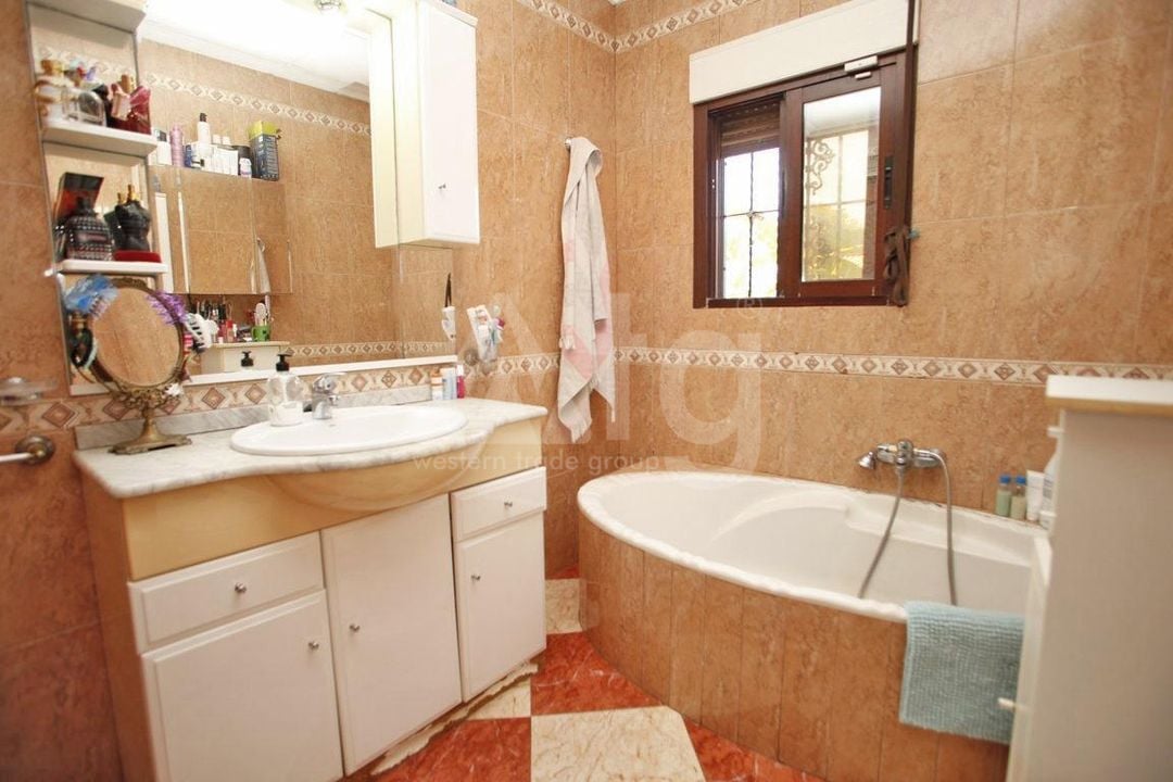 4 bedroom Villa in Torrevieja - PSA160193 - Photo - 22