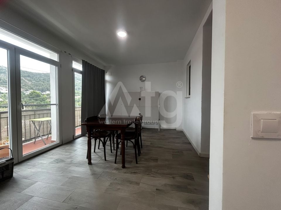 3 bedroom Apartment in Orba - OH160195 - Photo - 2